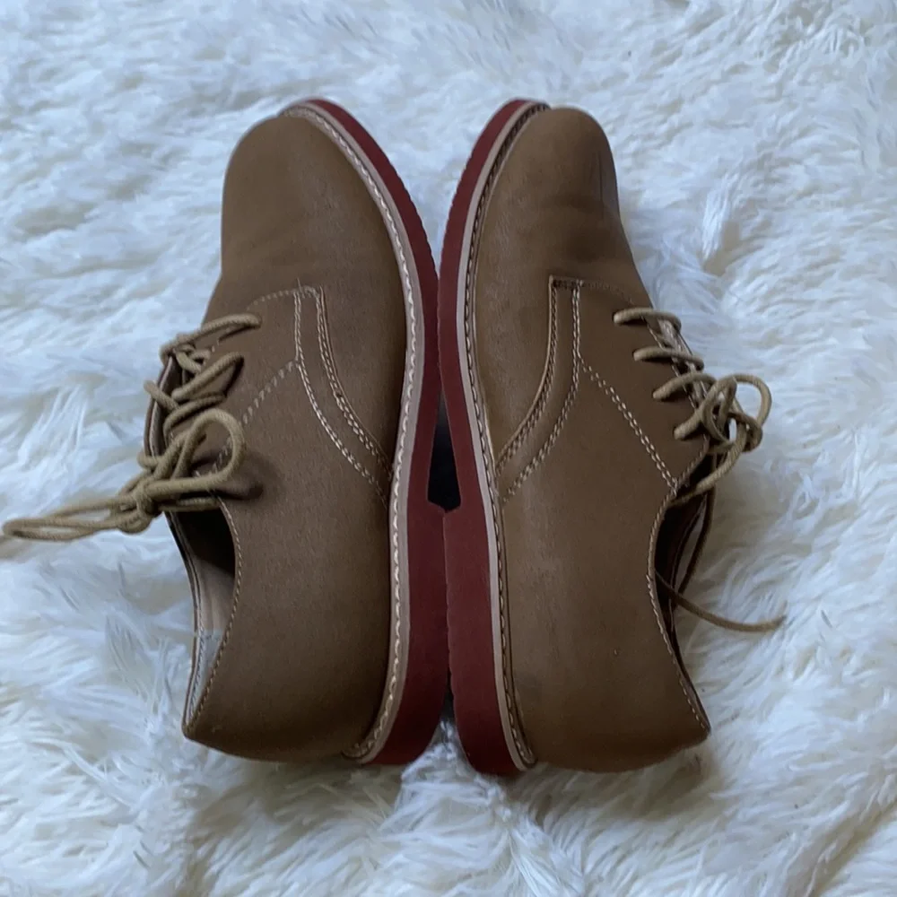 Perry Ellis Brown Burgundy Bottom Shoes Boy’s Size 2